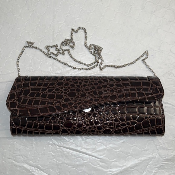 Evening Gown brown faux croc evening bag with chain strap - Picture 2 of 8